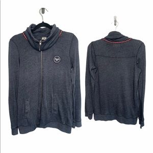 🍁3/20 roxy zip up sweater M